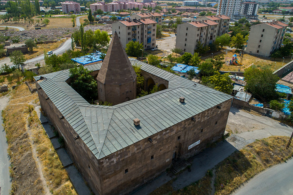 Köşk Medrese