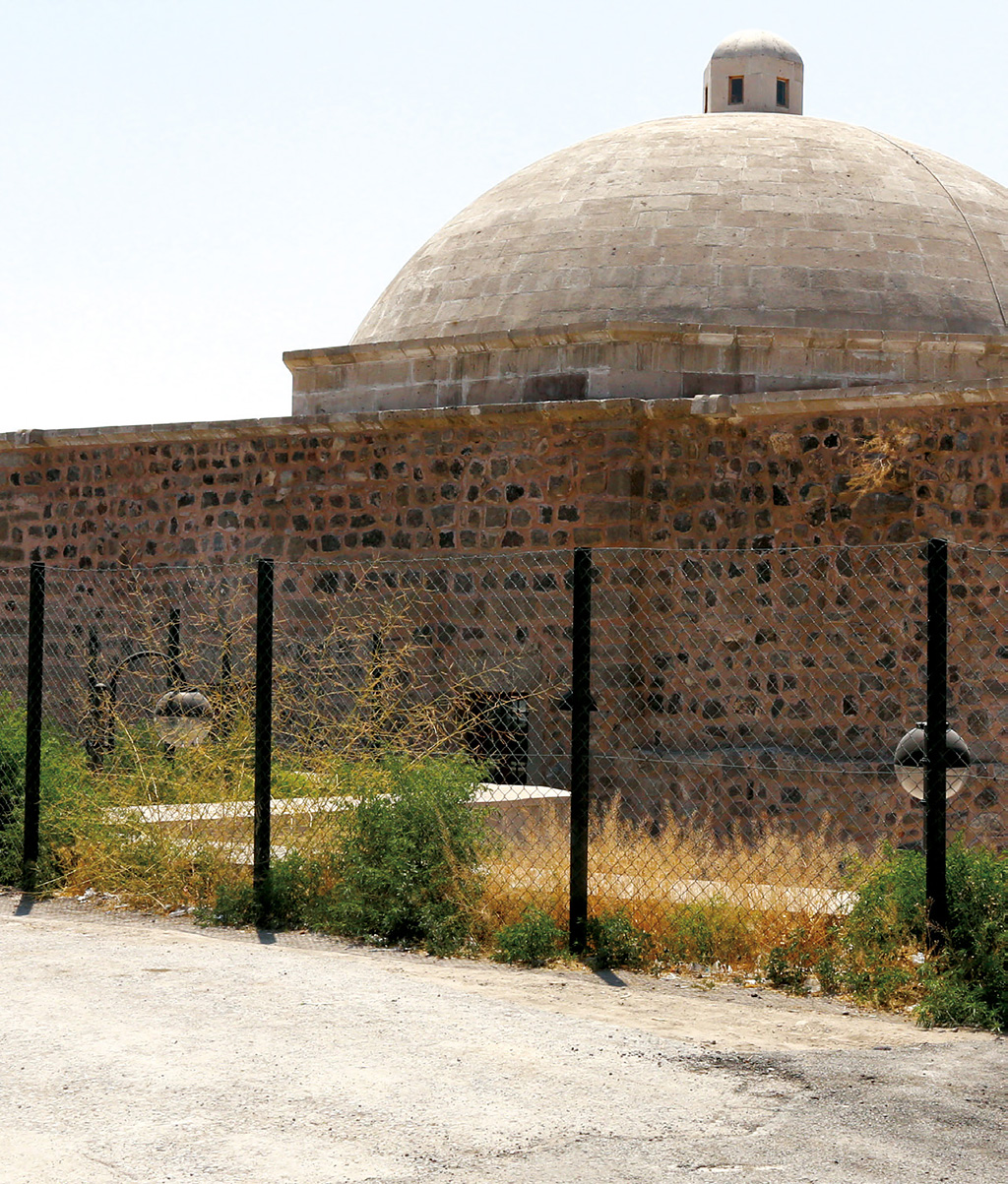 Setenönü Hamamı