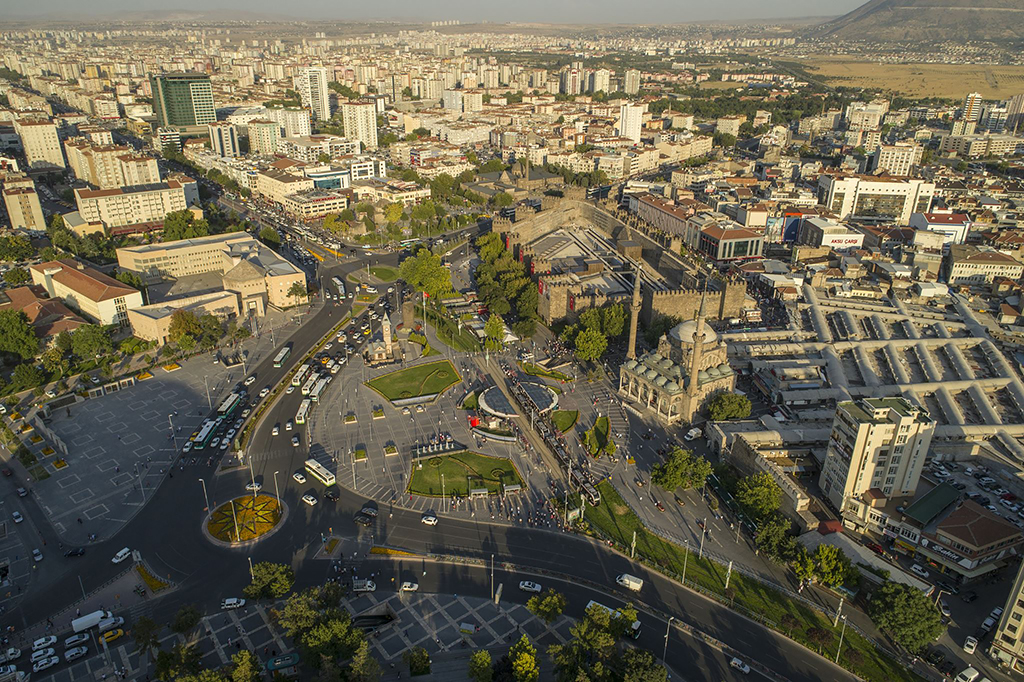 Cumhuriyet Meydanı Genel Planlar