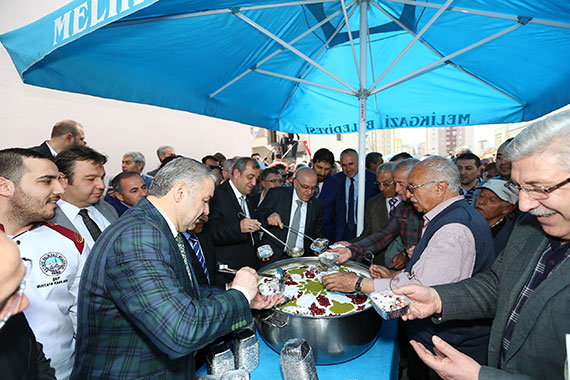 Başkan Çelik Bozatlıpaşa'da