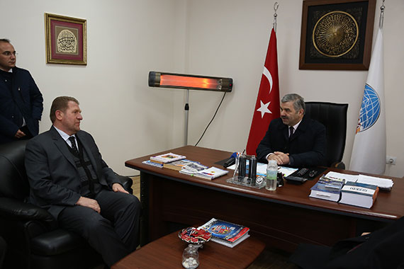 Başkan Çelik'ten Hal Hatır Ziyareti