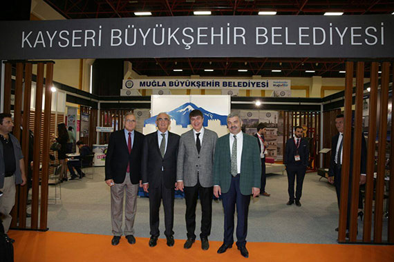 Başkan Çelik YAPEX Fuarı'nda