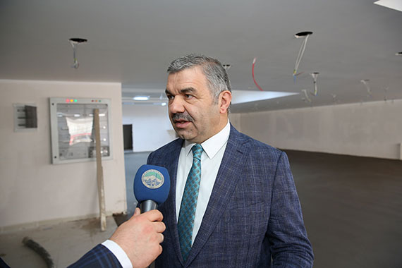 Büyükşehir 800 Kişilik Kütüphane Yapıyor