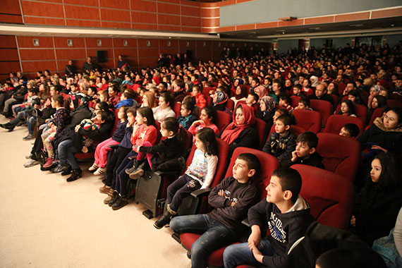 Büyükşehir Çocukları Seviyor