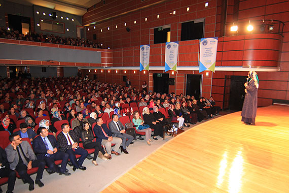 Büyükşehir'den Aile Eğitimi
