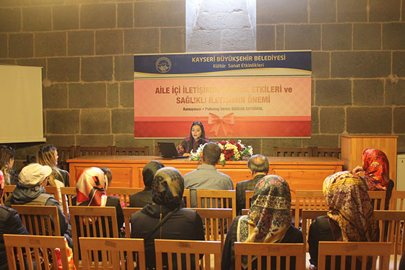 Büyükşeyir'den Aile İçi İletişim
