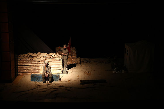 'Çanakkale Mahşeri' Sahnelendi