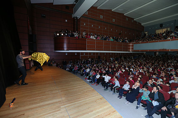 Çocuklar Pinokyo İle Eğlendi