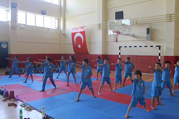 Geleceğin Sporcuları Büyükşehir'den