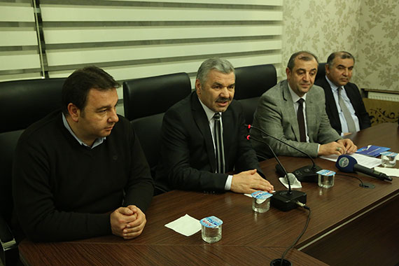 Her Yerde Büyükşehir Var