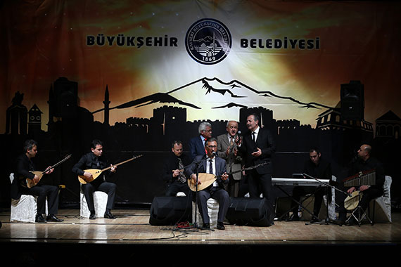Kayserili Sanatçılar Sahne Aldı