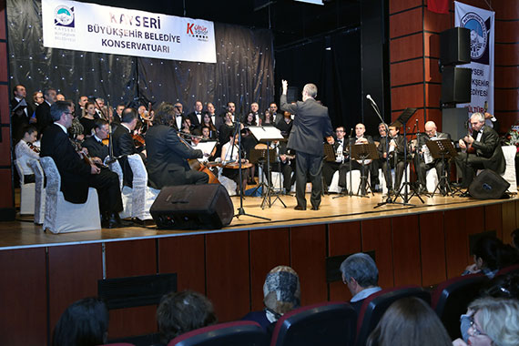 Kent Korosundan İlk Konser